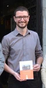 Cristian Ferrer González durante la presentación de su libro en Lleida.